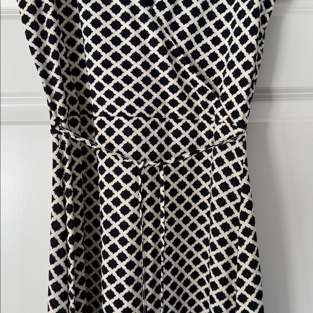 Banana Republic Black and White Geometric Midi Dress NWOT ✨👗 - Picture 4 of 6
